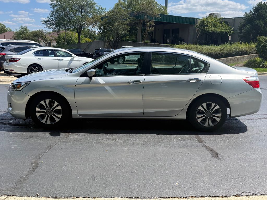 Photo 8 of this HONDA ACCORD