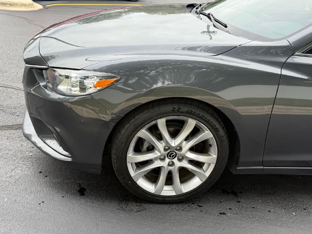 Photo 29 of this MAZDA 6