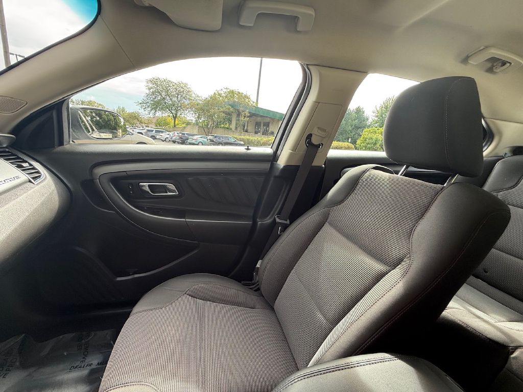 Photo 23 of this FORD TAURUS