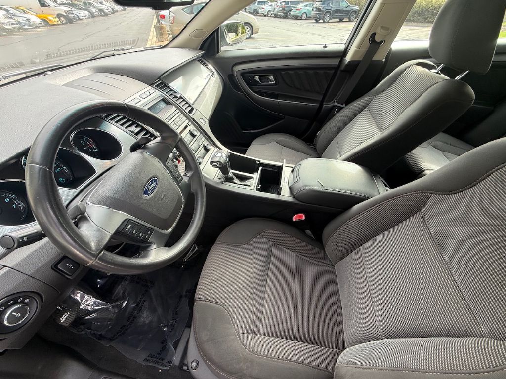 Photo 15 of this FORD TAURUS