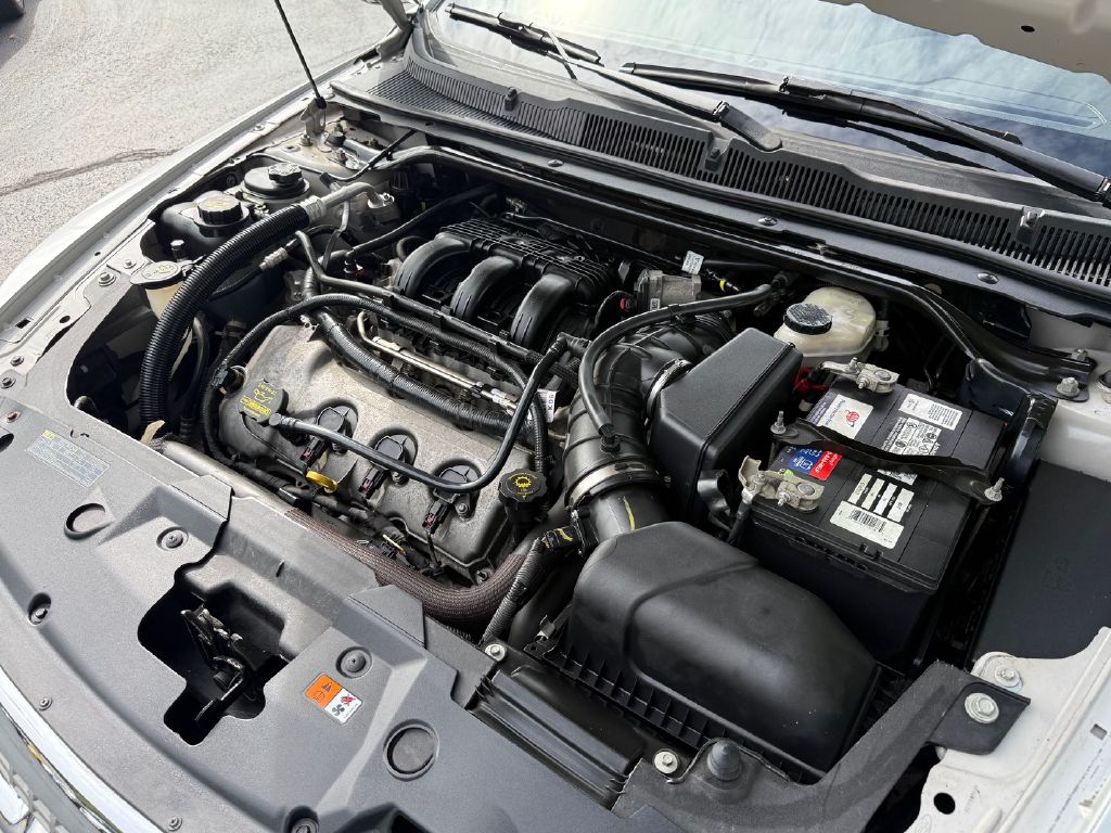 Photo 24 of this FORD TAURUS
