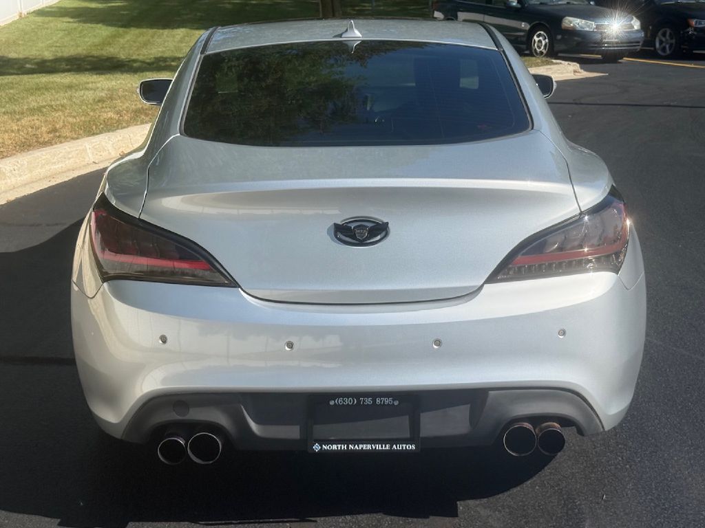 Photo 9 of this HYUNDAI GENESIS COUPE