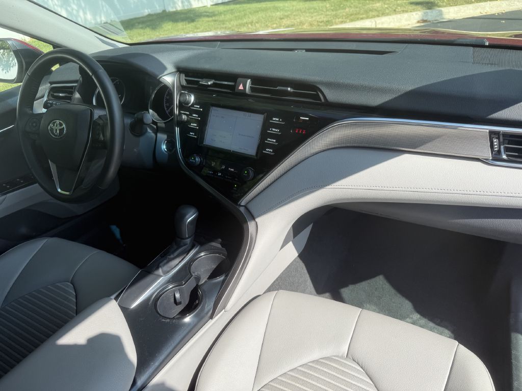 Photo 18 of this TOYOTA CAMRY