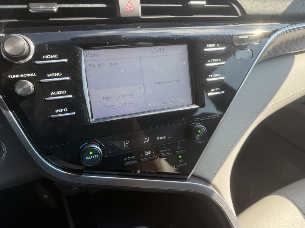 Photo 13 of this TOYOTA CAMRY