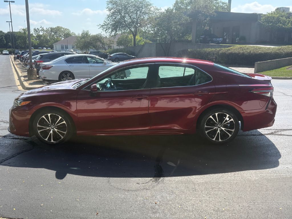 Photo 8 of this TOYOTA CAMRY