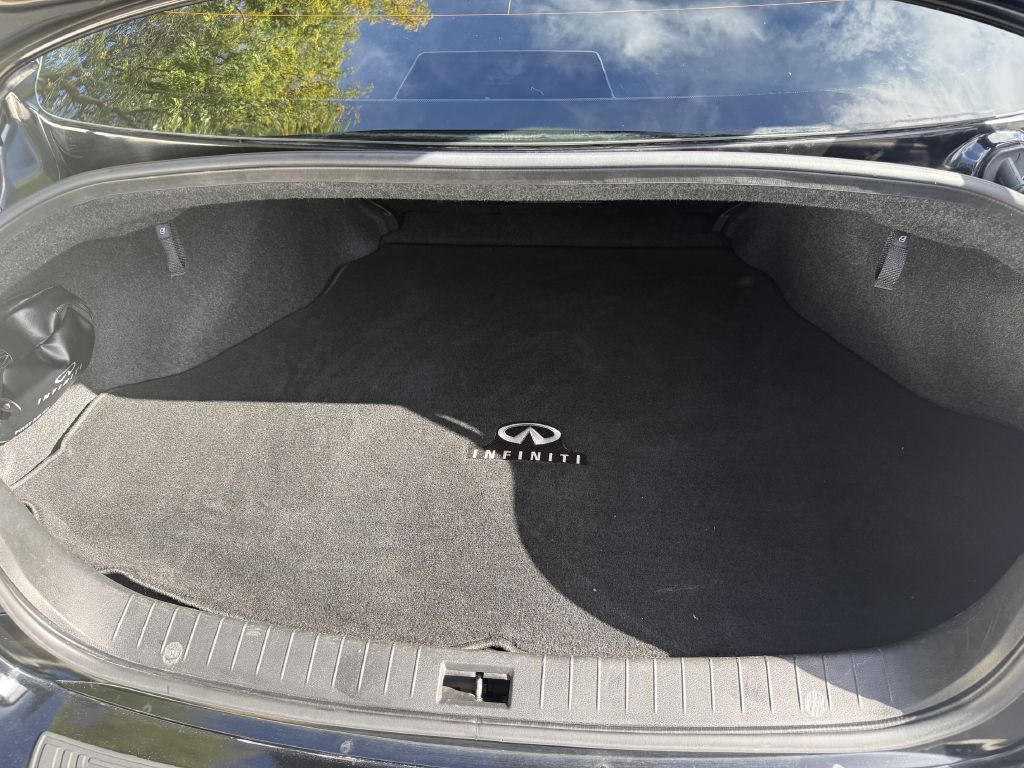 Photo 23 of this INFINITI Q50