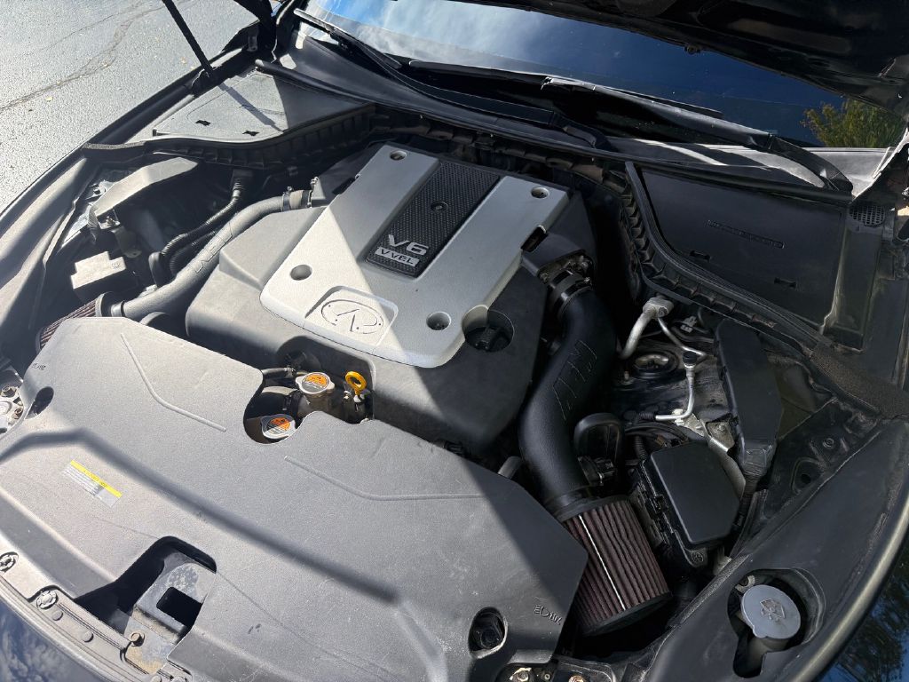 Photo 17 of this INFINITI Q50