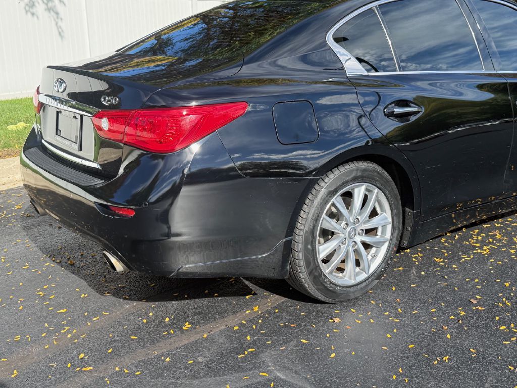 Photo 31 of this INFINITI Q50