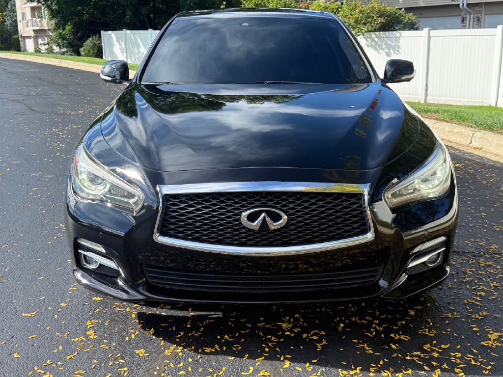 Photo 32 of this INFINITI Q50