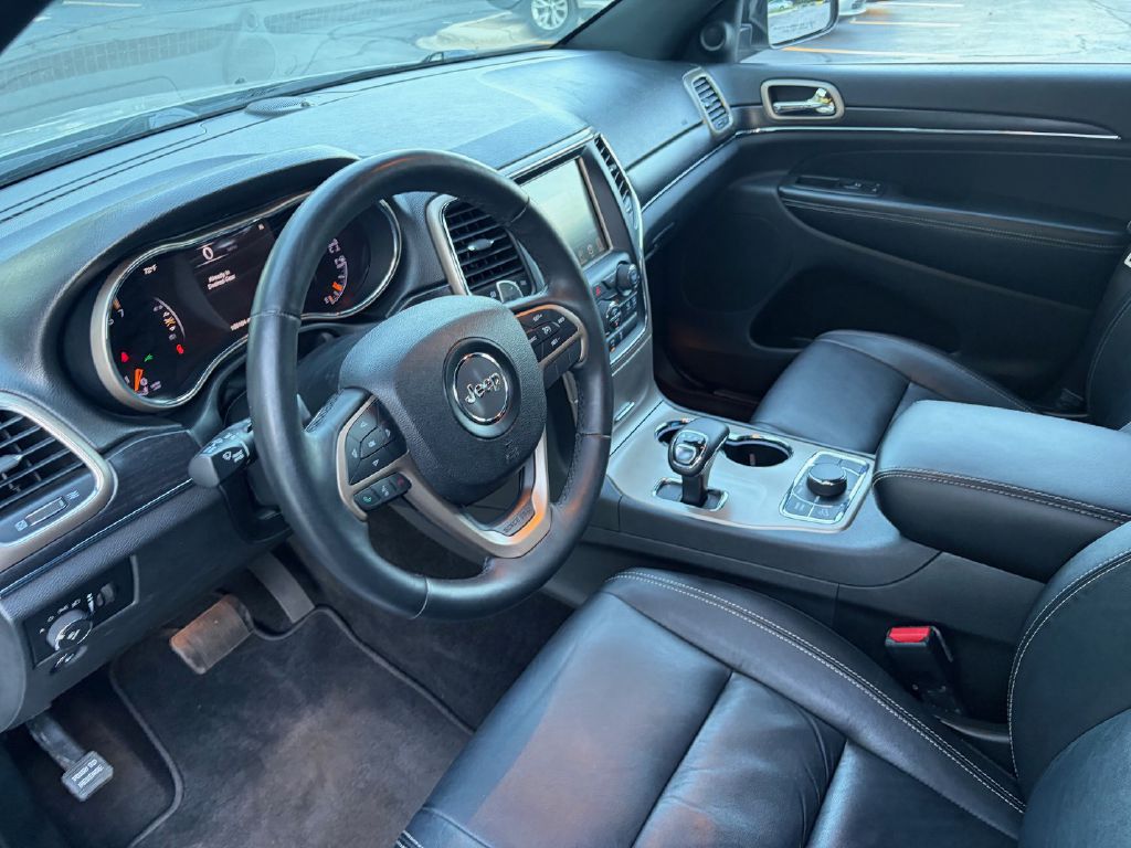 Photo 25 of this JEEP GRAND CHEROKEE