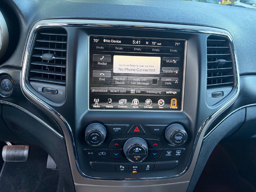 Photo 28 of this JEEP GRAND CHEROKEE
