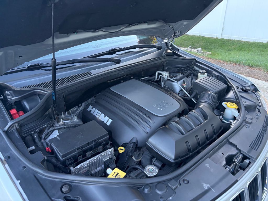 Photo 31 of this JEEP GRAND CHEROKEE