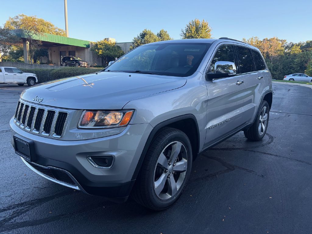 Photo 37 of this JEEP GRAND CHEROKEE