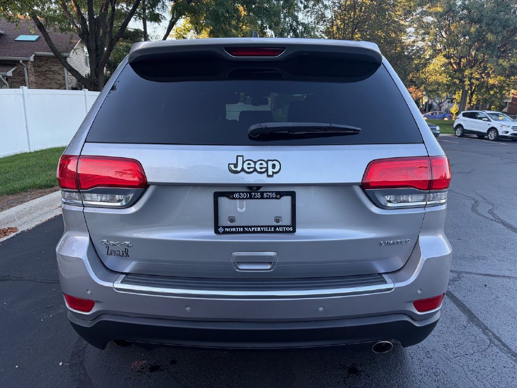Photo 7 of this JEEP GRAND CHEROKEE