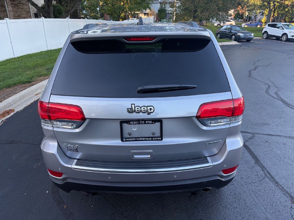 Photo 39 of this JEEP GRAND CHEROKEE