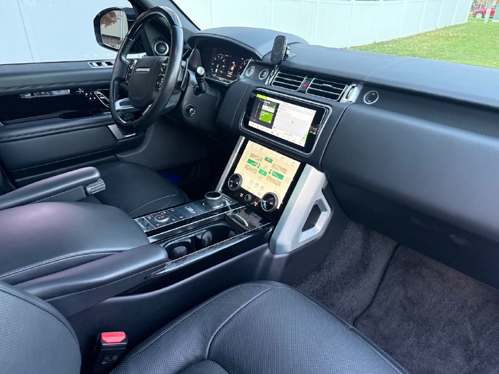Photo 15 of this LAND ROVER RANGE ROVER