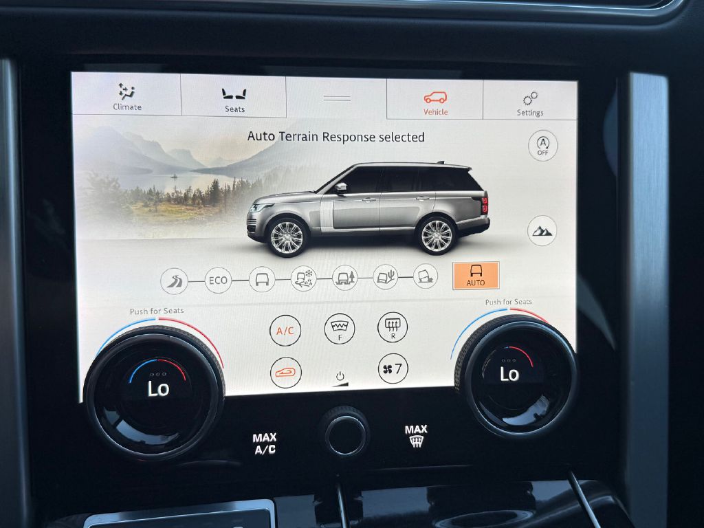 Photo 18 of this LAND ROVER RANGE ROVER