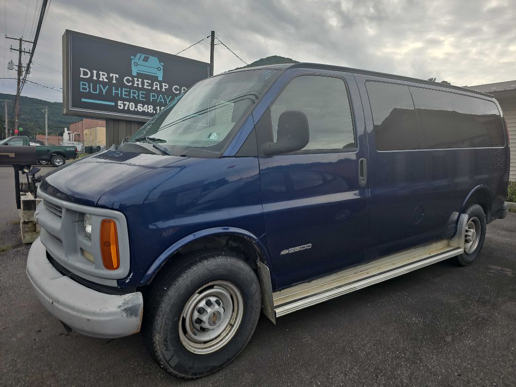 Photo 5 of this CHEVROLET EXPRESS G2500
