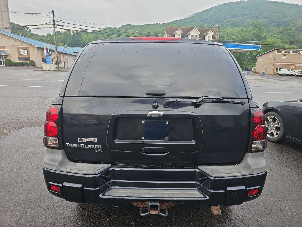 Photo 12 of this CHEVROLET TRAILBLAZER