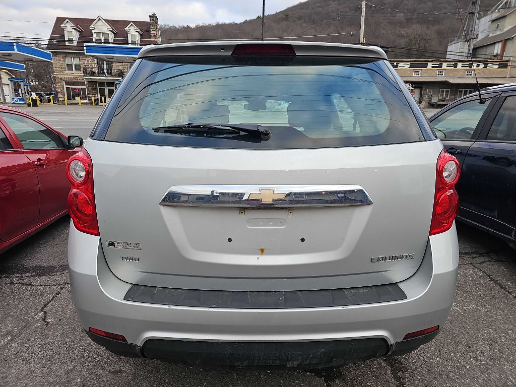 Photo 10 of this CHEVROLET EQUINOX