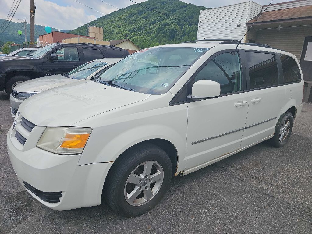 Photo 5 of this DODGE GRAND CARAVAN
