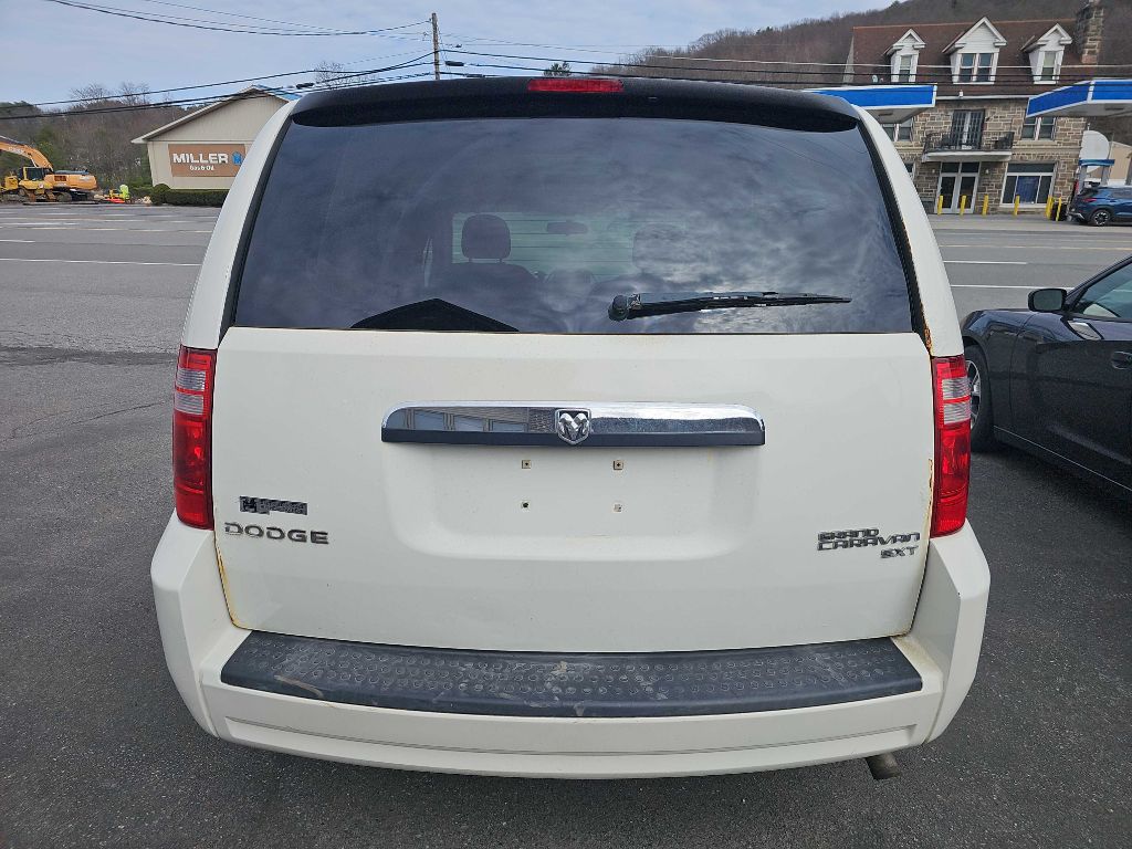 Photo 10 of this DODGE GRAND CARAVAN