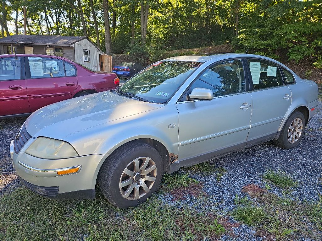 Photo 5 of this VOLKSWAGEN PASSAT