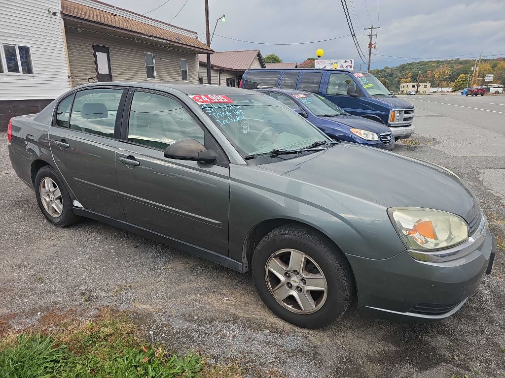 Photo 12 of this CHEVROLET MALIBU