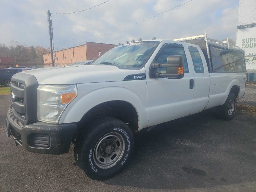 Photo 4 of this FORD F250