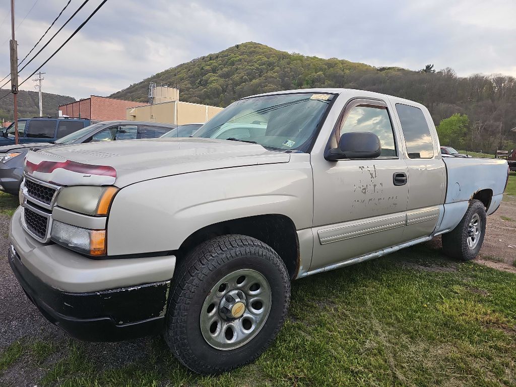 Photo 3 of this CHEVROLET SILVERADO 1500