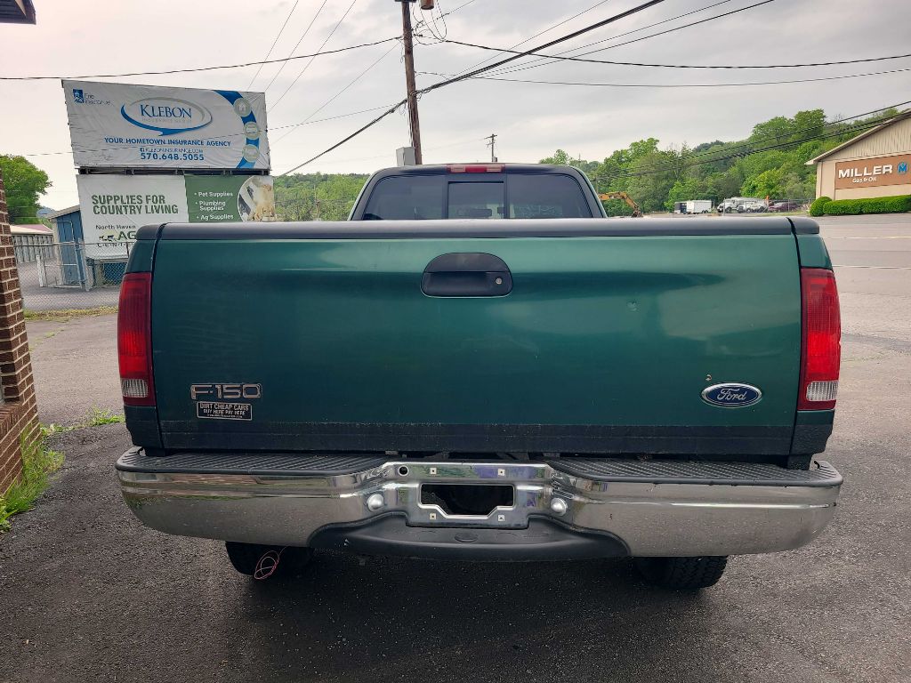 Photo 7 of this FORD F150