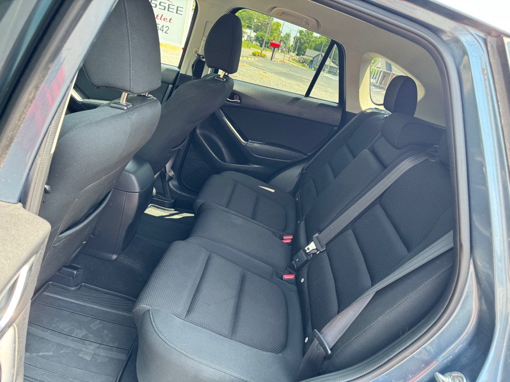 Photo 6 of this MAZDA CX-5