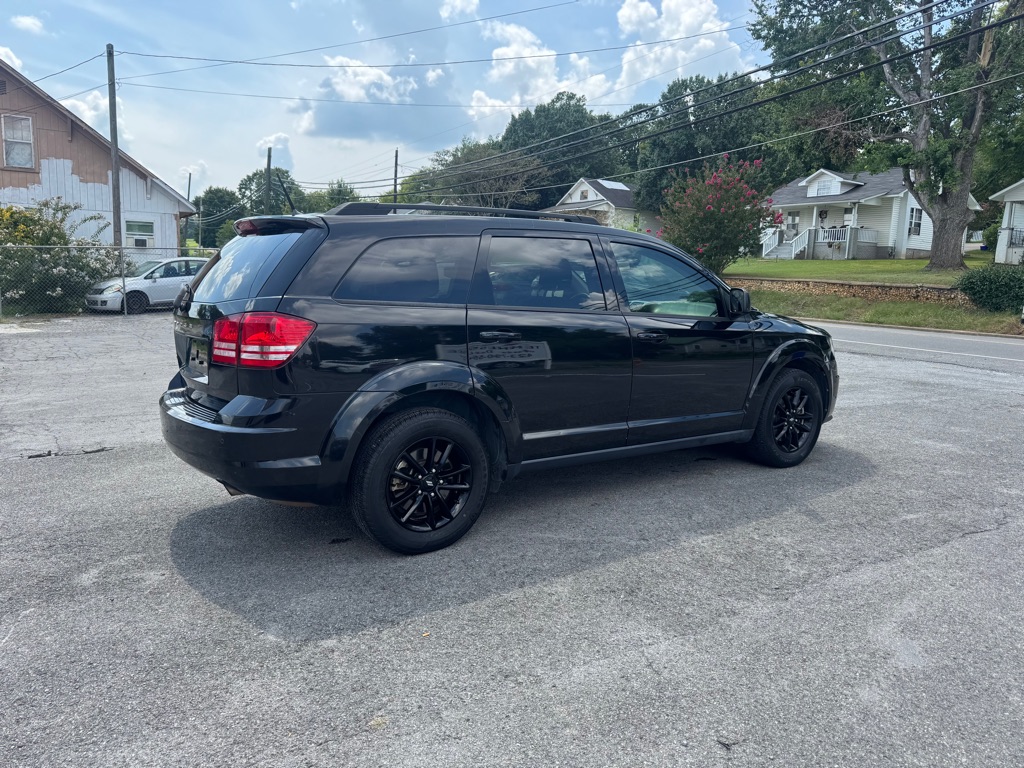 Photo 2 of this DODGE JOURNEY