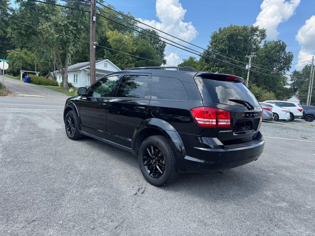 Photo 3 of this DODGE JOURNEY