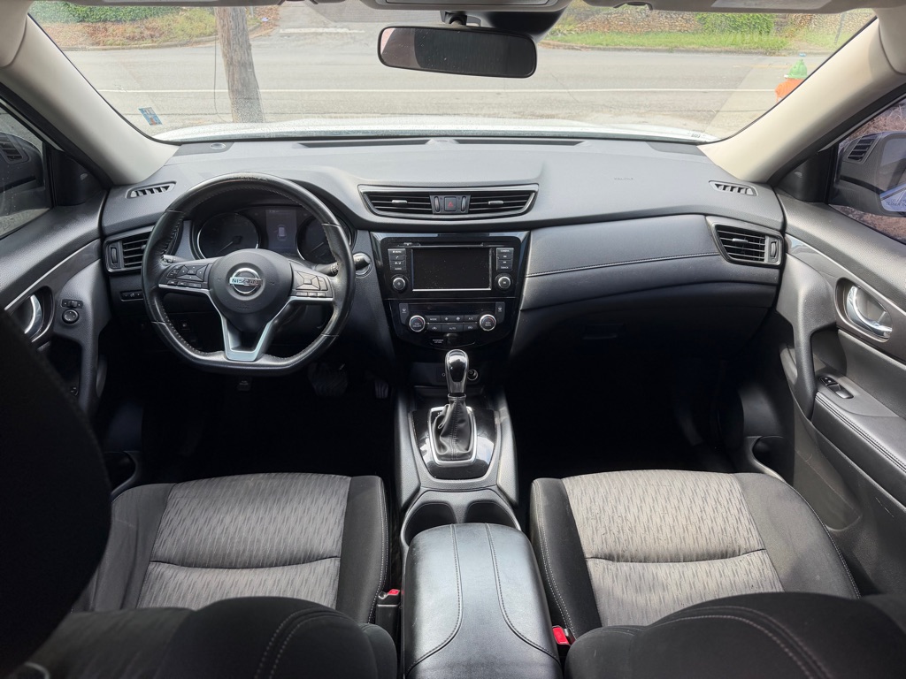 Photo 5 of this NISSAN ROGUE
