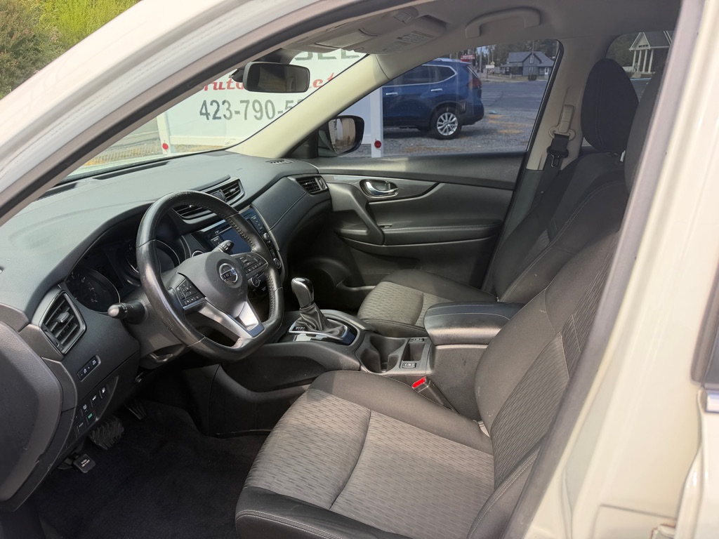 Photo 6 of this NISSAN ROGUE