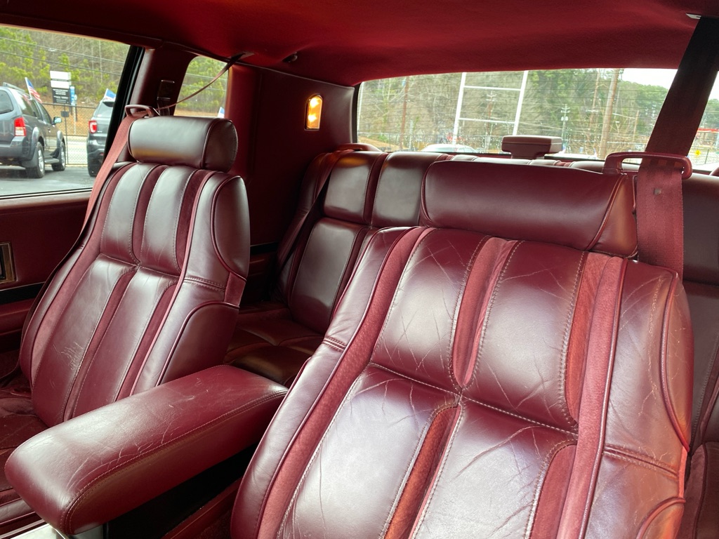 Photo 9 of this BUICK RIVIERA