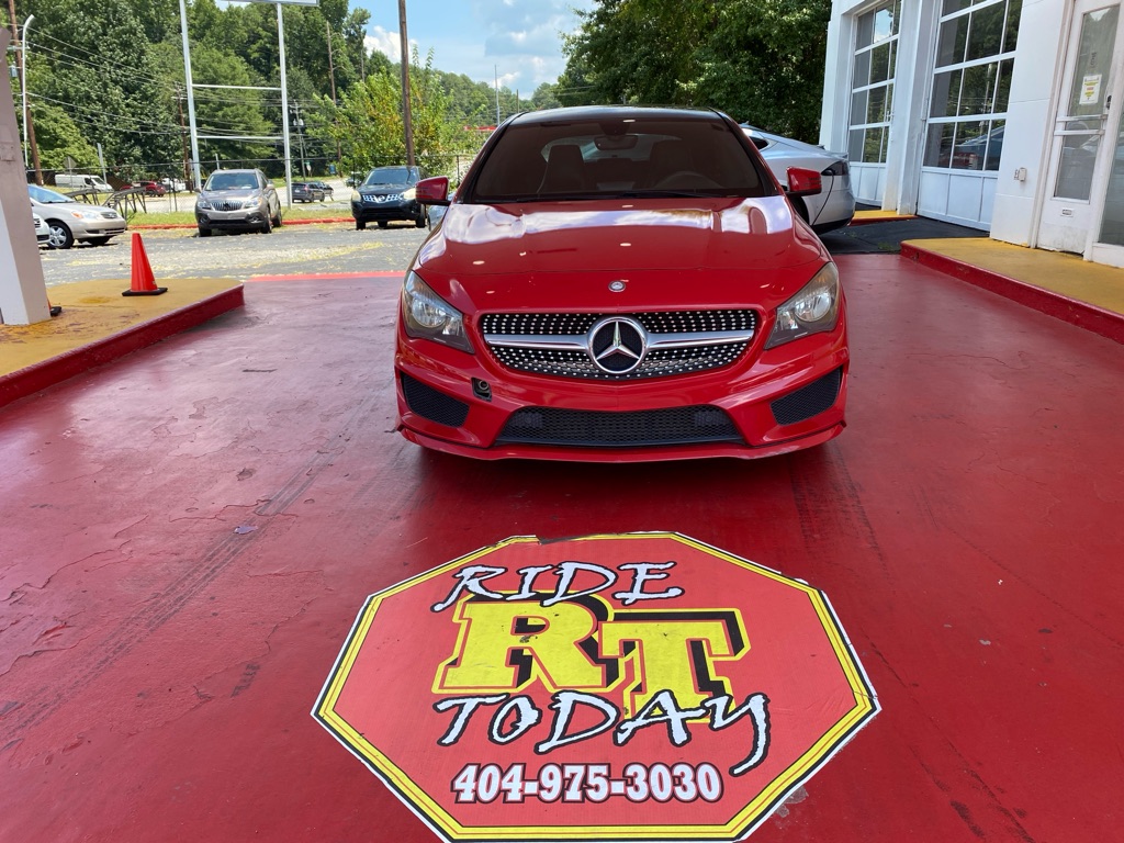 Photo 2 of this MERCEDES-BENZ CLA
