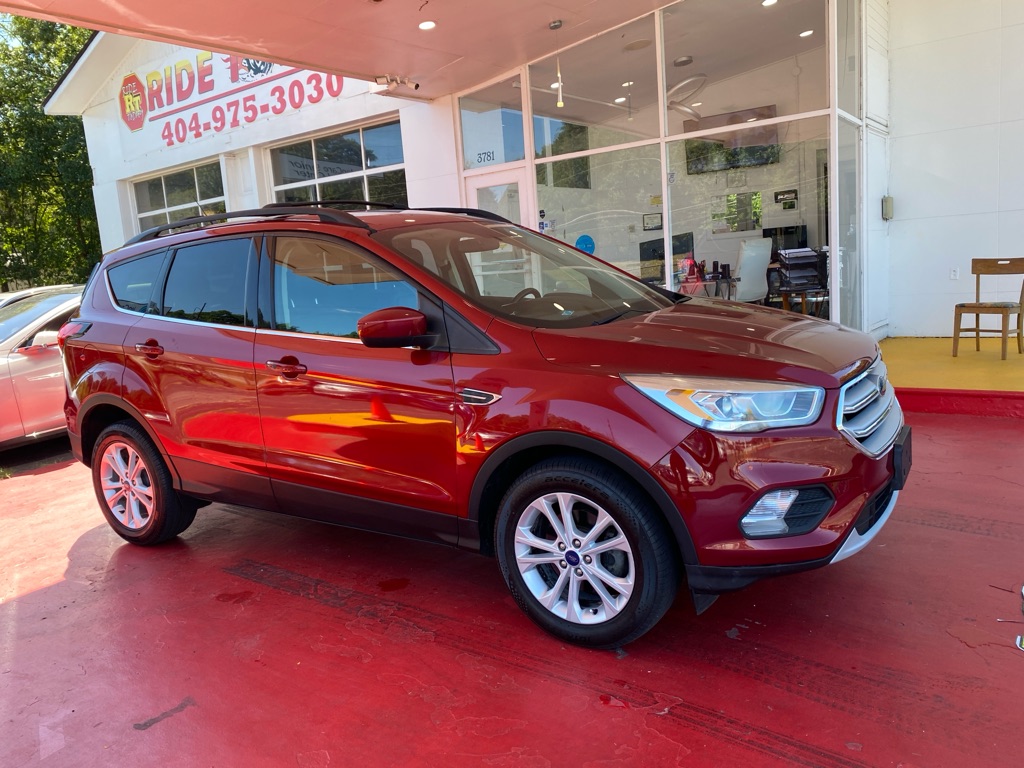 Photo 3 of this FORD ESCAPE