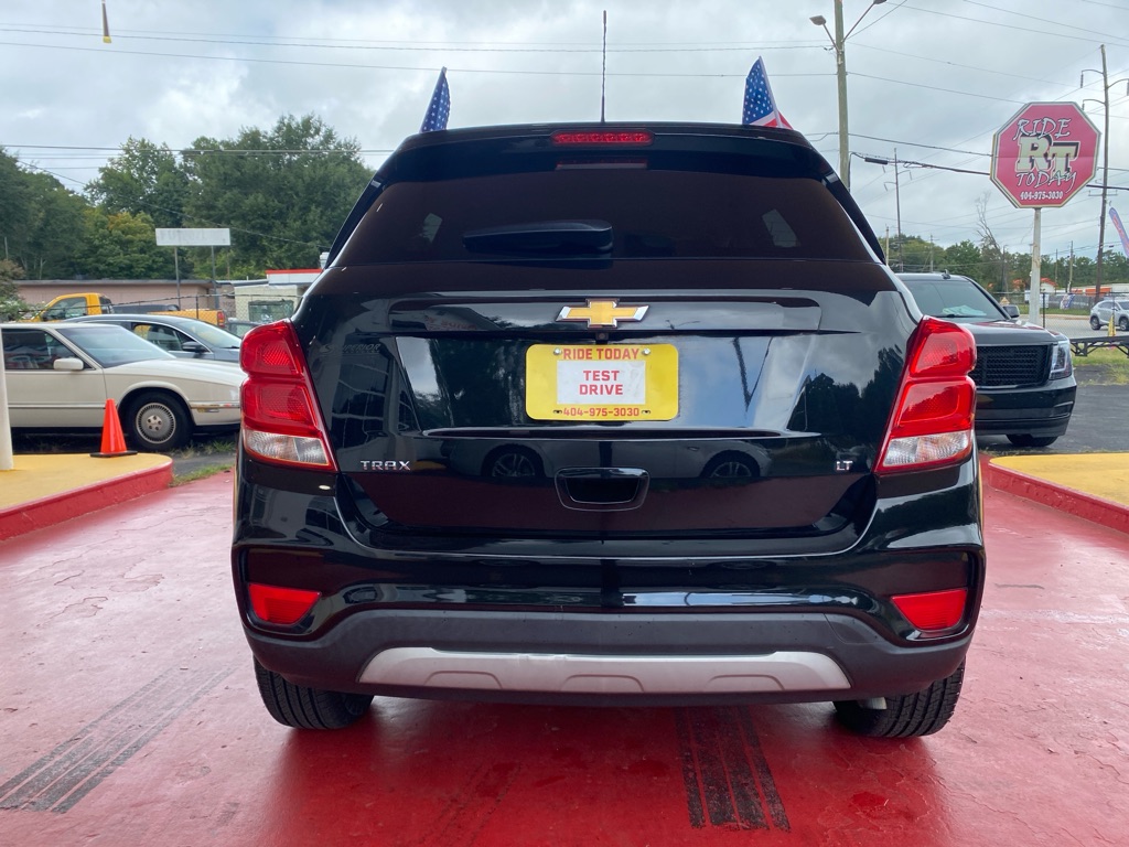 Photo 9 of this CHEVROLET TRAX