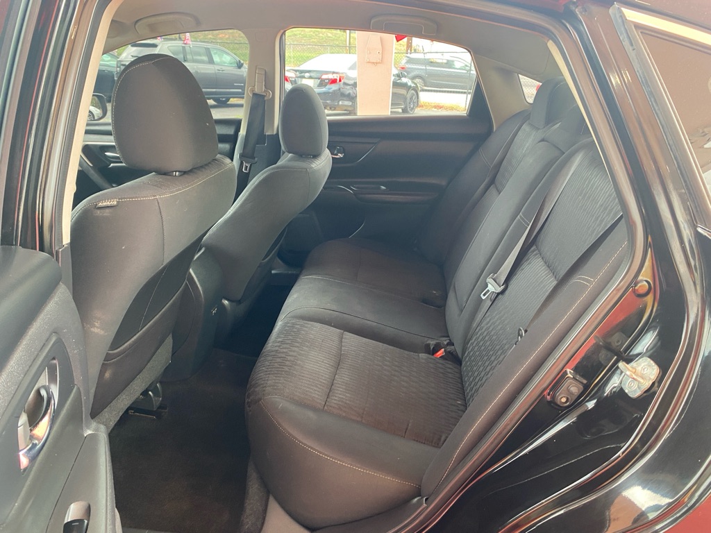 Photo 7 of this NISSAN ALTIMA