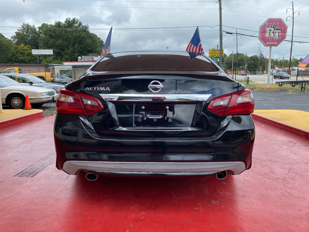 Photo 5 of this NISSAN ALTIMA