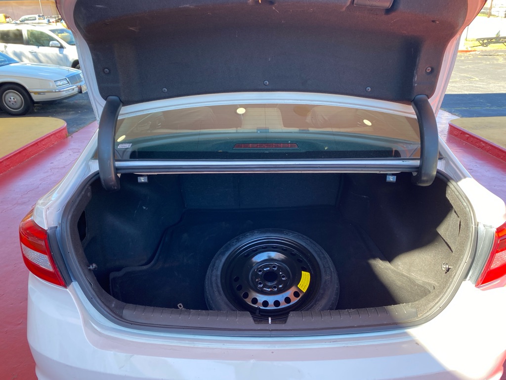 Photo 6 of this HYUNDAI SONATA