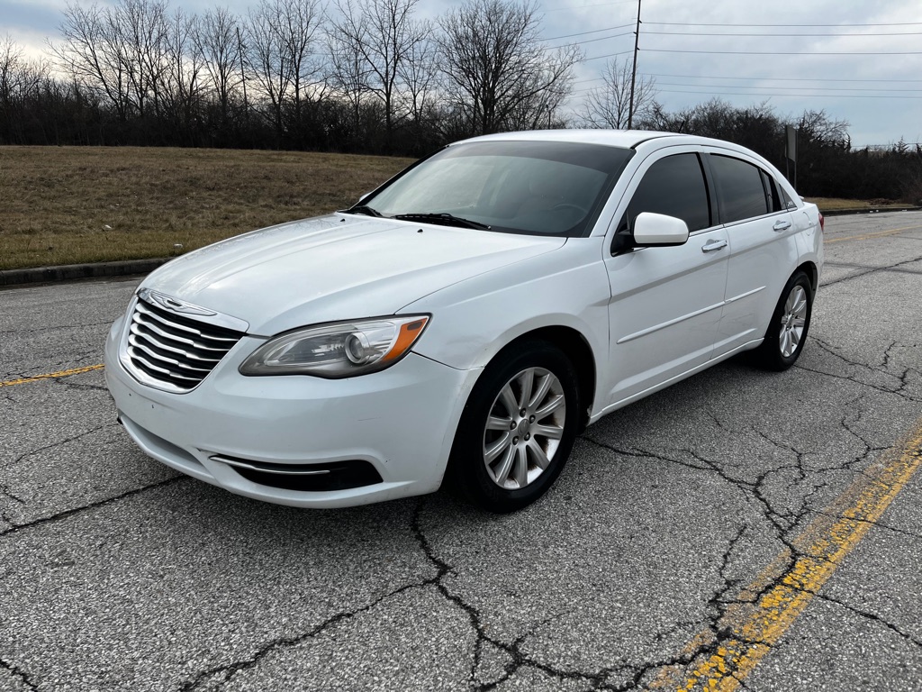 2014 Chrysler 200 - Ni Express Sales & Services 