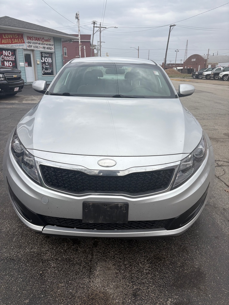 2013 Kia Optima LX's photo