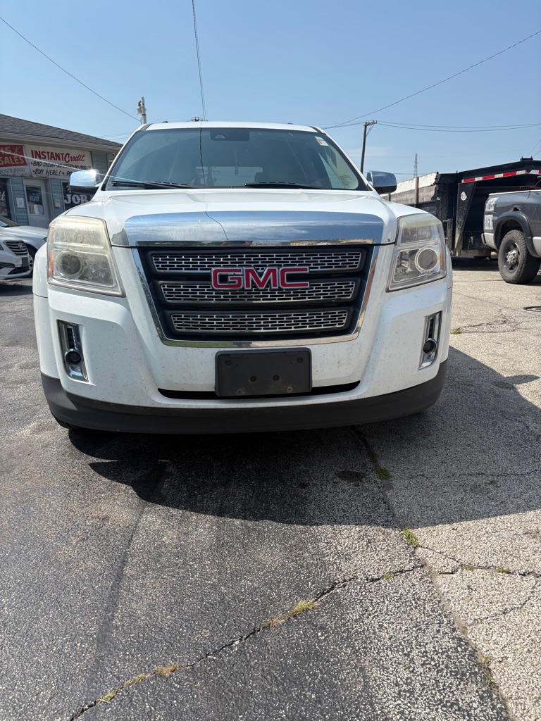 2013 GMC Terrain SLT-2's photo
