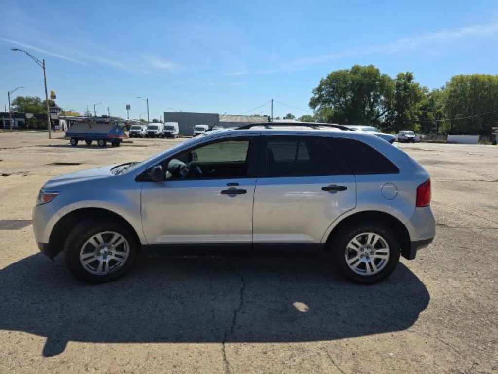 2012 Ford Edge SE's photo