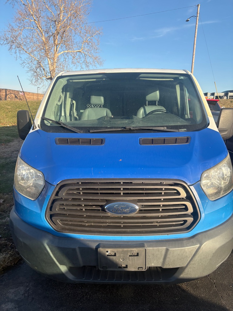 2013 Chevrolet Express Cargo Work Van's photo