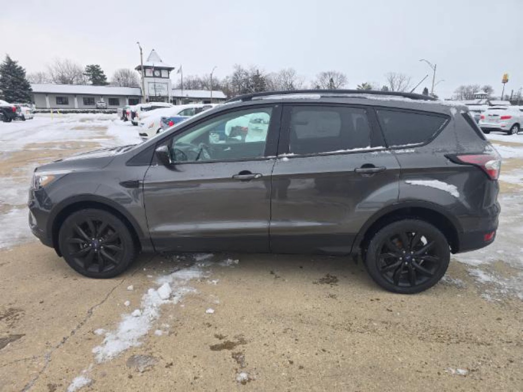 2018 Ford Escape SE's photo