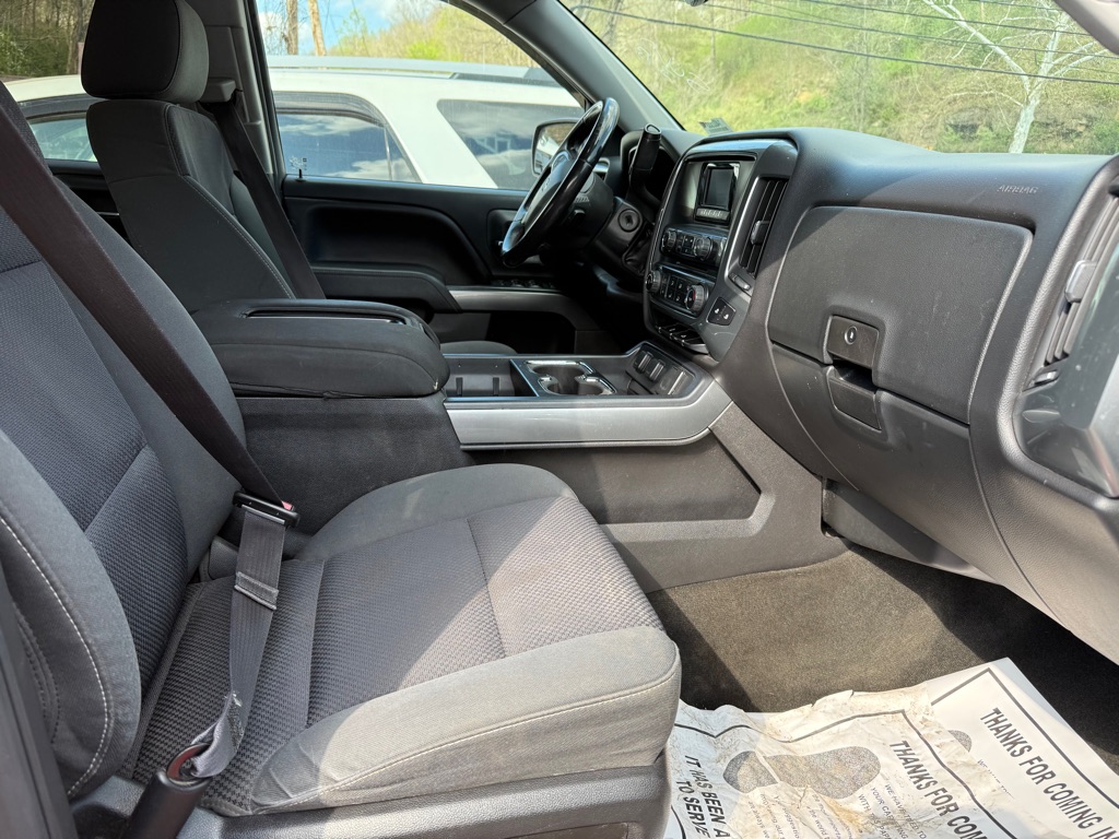 Photo 4 of this CHEVROLET SILVERADO 1500